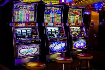 PAID lumn casino-gambling-age