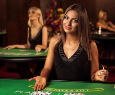 Live casino women